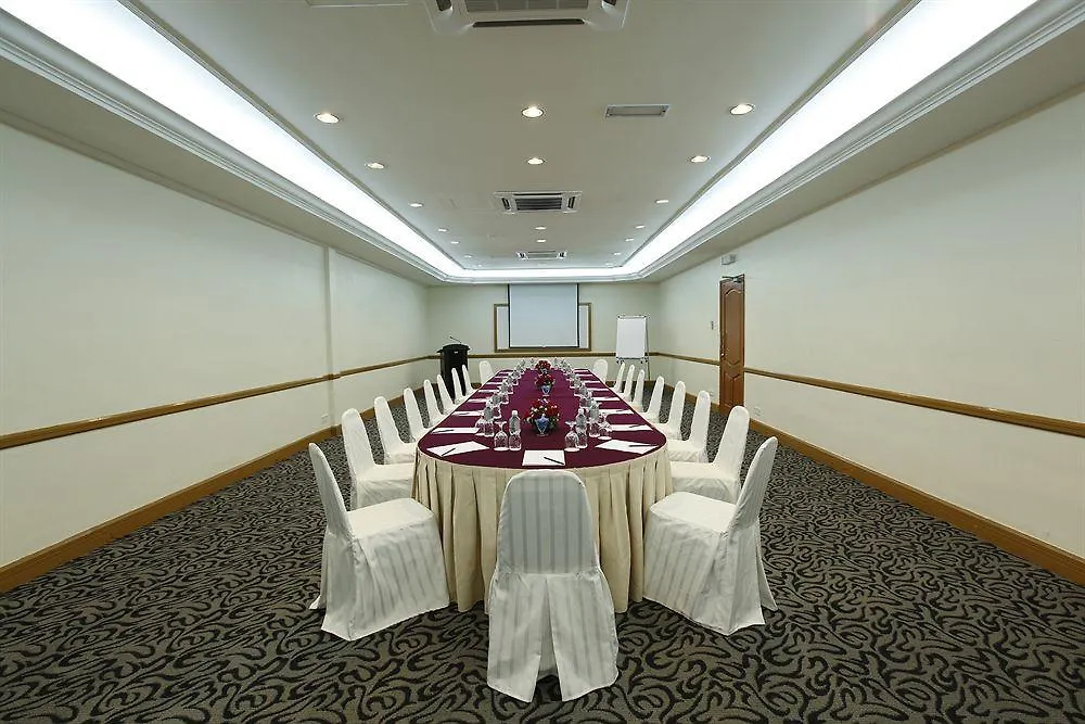 Ibis Styles Sepang Klia Hotel 4*,