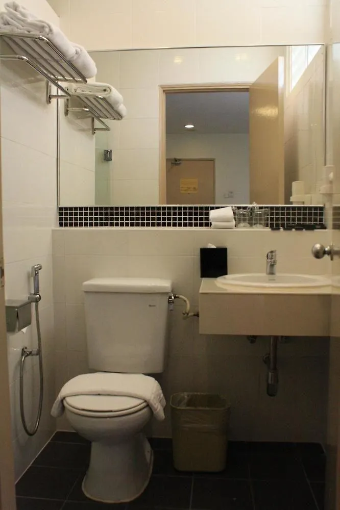 Ibis Styles Sepang Klia Hotel 4*,