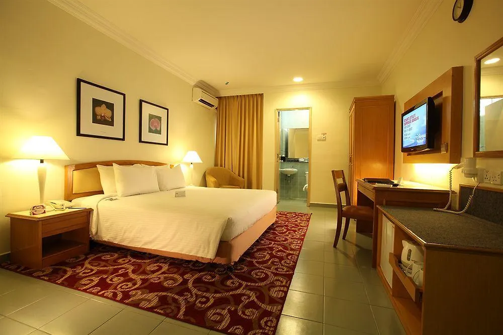 Ibis Styles Sepang Klia Hotel 4*,
