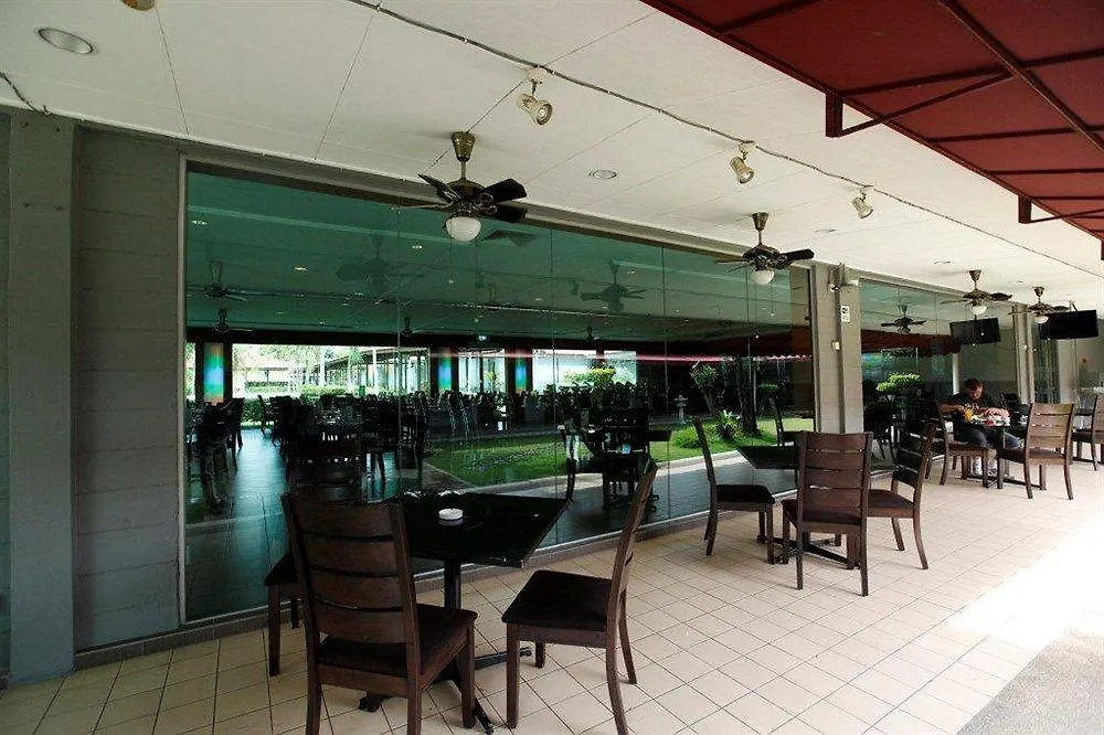 Hotel Ibis Styles Sepang Klia